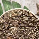 Peiriant pecynnu vffs awtomatig ar gyfer hadau blodyn yr haul 10kg